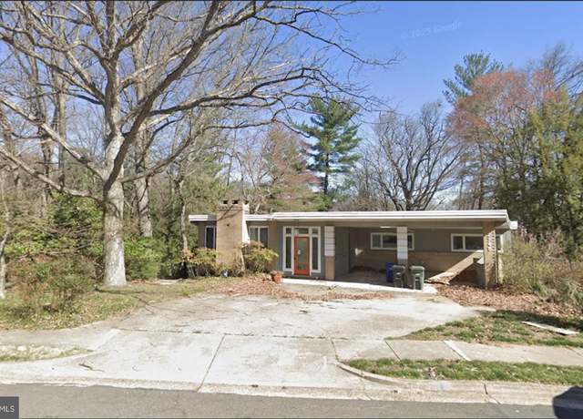 Property at 2745 N Radford St, Arlington, VA 22207, 5 beds, 4 baths