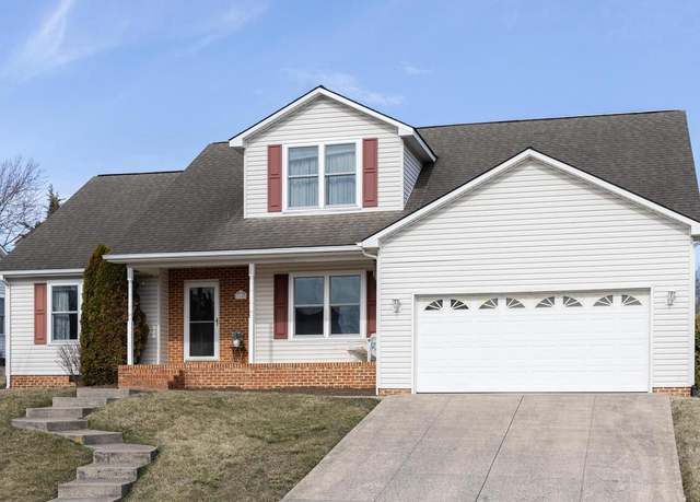 Property at 1840 Rhianon Ln, Harrisonburg, VA 22801, 3 beds, 2.5 baths