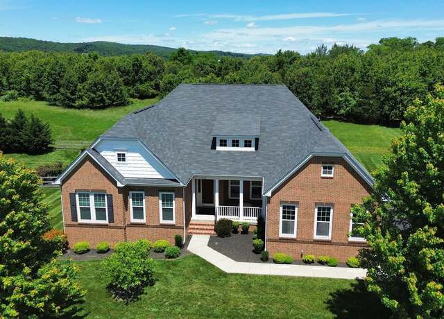 Property at 41954 Briarberry Pl, Leesburg, VA 20176, 5 beds, 3.5 baths