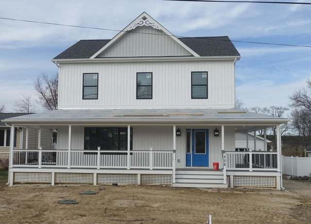Property at 118 N Lake Dr, Stevensville, MD 21666, 3 beds, 2.5 baths