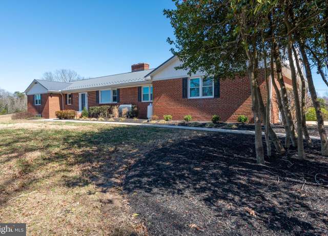 Property at 26725 N Earnshaw Way, Mechanicsville, MD 20659, 3 beds, 3.5 baths