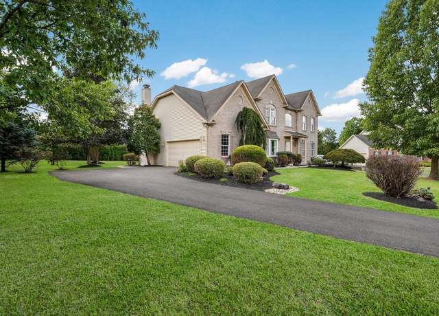 Property at 302 Alexander Ct, Chalfont, PA 18914, 4 beds, 2.5 baths