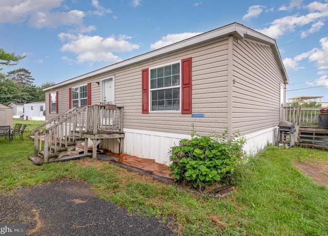 Property at 5169 E Trindle Rd Lot 10, Mechanicsburg, PA 17050, 3 beds, 2 baths