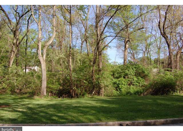 Property at 404 Warren Rd, West Chester, PA 19382