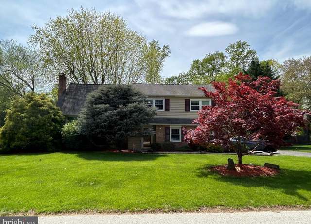 Property at 703 Blue Hill Rd, Wallingford, PA 19086, 5 beds, 3.5 baths