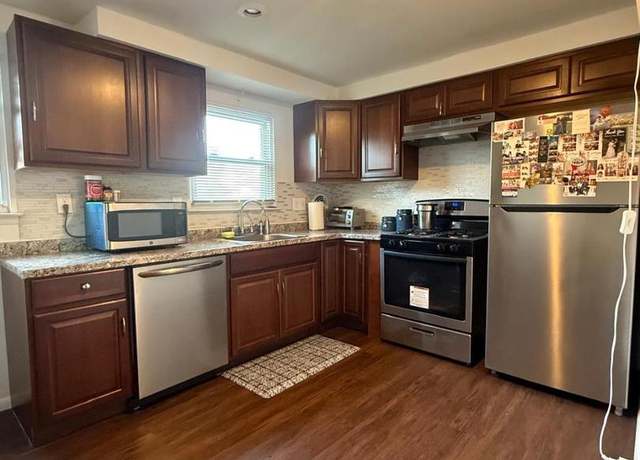 Property at 760 Selmer Rd, Philadelphia, PA 19116, 3 beds, 2.5 baths