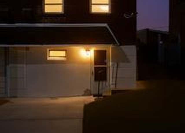Property at 760 Selmer Rd, Philadelphia, PA 19116, 3 beds, 2.5 baths
