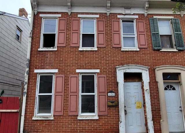 Property at 624 E Philadelphia St, York, PA 17403, 4 beds, 1 bath
