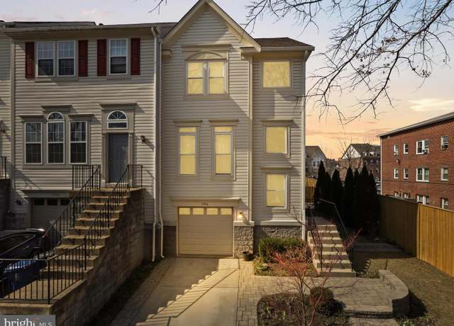 Property at 3906 Elbert Ave, Alexandria, VA 22305, 3 beds, 3.5 baths