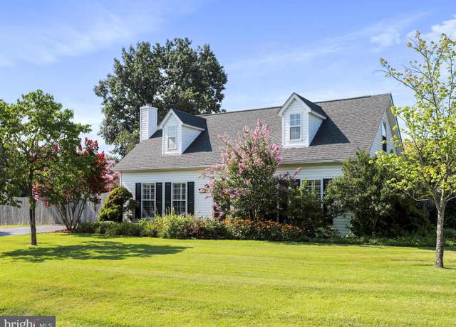 Property at 100 Lloyds Rd, Winchester, VA 22602, 4 beds, 2 baths