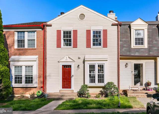 Property at 2803 Grovemore Ln, Vienna, VA 22180, 3 beds, 3.5 baths