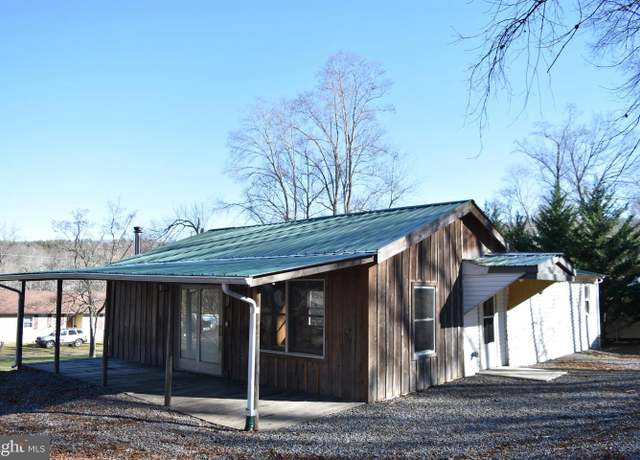 Property at 756 Oliver Ln, Great Cacapon, WV 25422, 1 bed, 1 bath