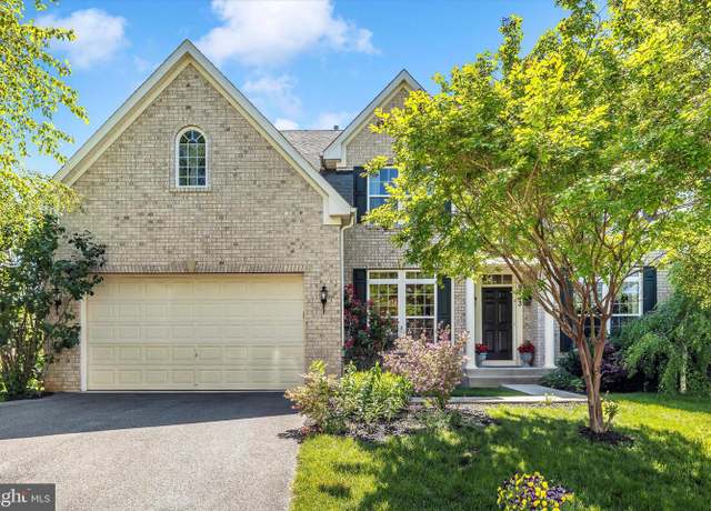 Property at 9743 Wyndham Dr, Frederick, MD 21704, 4 beds, 3.5 baths