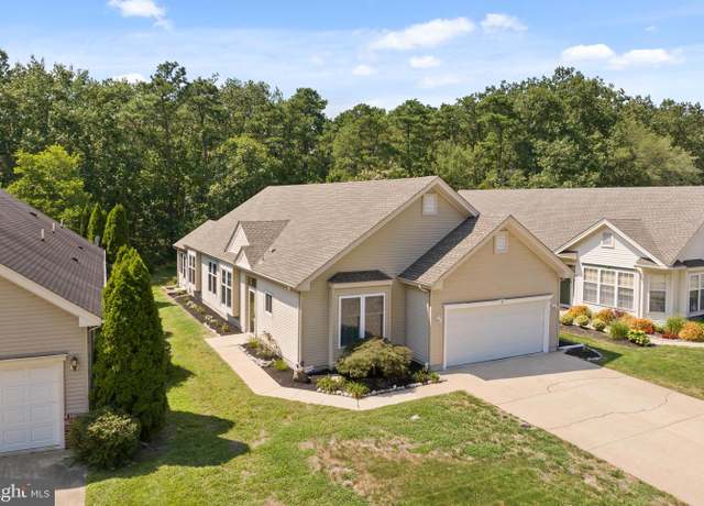 Property at 37 Huntington Dr, Southampton, NJ 08088, 2 beds, 2 baths