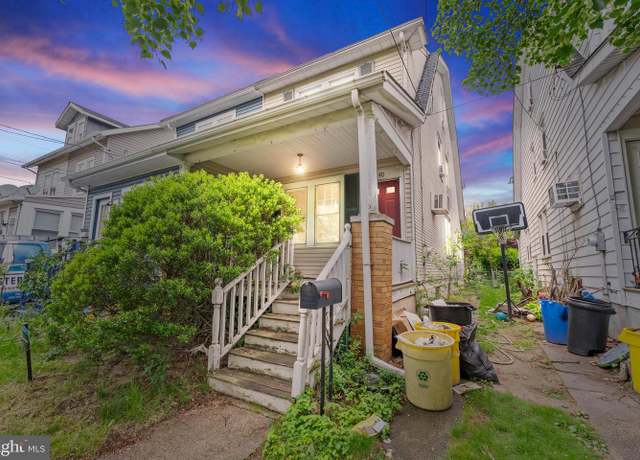 Property at 40 Reed Ave, Hamilton, NJ 08610, 3 beds, 1 bath