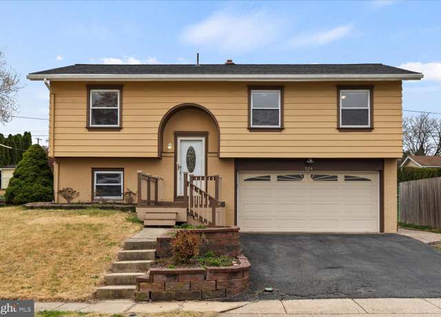 Property at 924 Belair Ave, Reading, PA 19607, 3 beds, 1.5 baths
