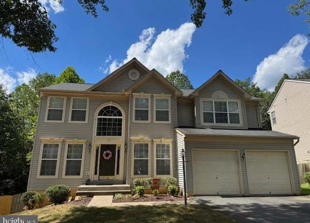 Property at 12 Heatherbrook Ln, Stafford, VA 22554, 5 beds, 3.5 baths