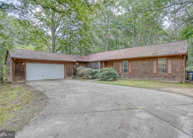 Property at 20 Muirfield Ct, Dover, DE 19904, 3 beds, 2.5 baths