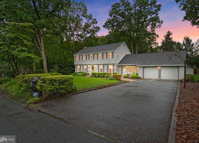 Property at 3515 Riviera Blvd, Vineland, NJ 08361, 4 beds, 2.5 baths