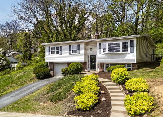 Property at 35 Hawthorne Rd, Reading, PA 19609, 3 beds, 1.5 baths