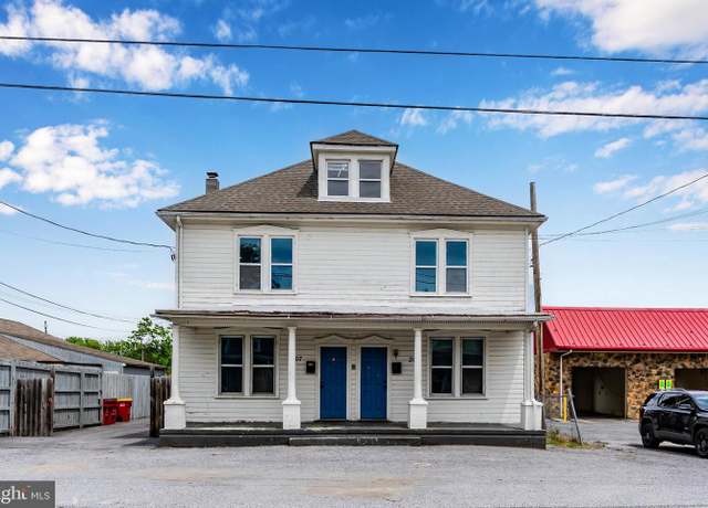Property at 205 Queen St, Shippensburg, PA 17257, 8 beds, 4 baths