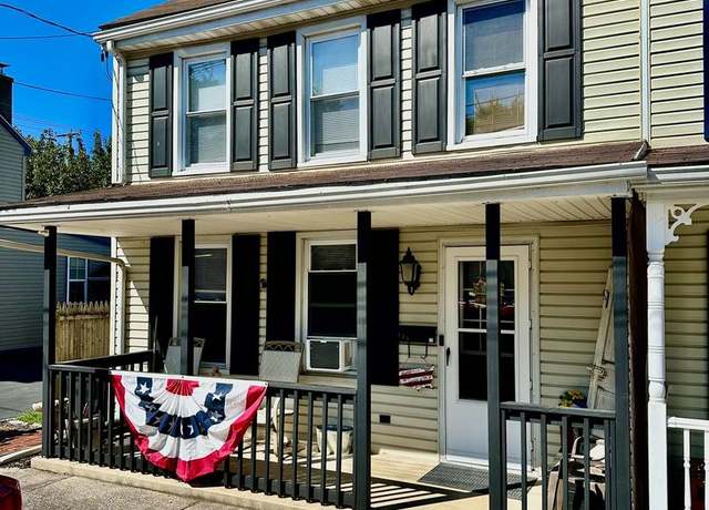Property at 225 S 17th St, Lebanon, PA 17042, 3 beds, 1.5 baths