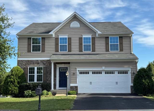 Property at 12025 Live Oak Dr, Culpeper, VA 22701, 3 beds, 3.5 baths