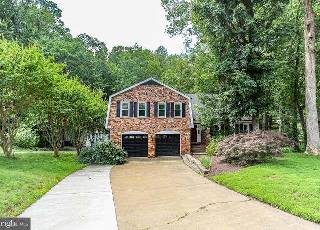 Property at 15978 Cove Ln, Dumfries, VA 22025, 4 beds, 3.5 baths