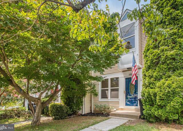 Property at 15376 Gatehouse Ter, Woodbridge, VA 22191, 3 beds, 2 baths