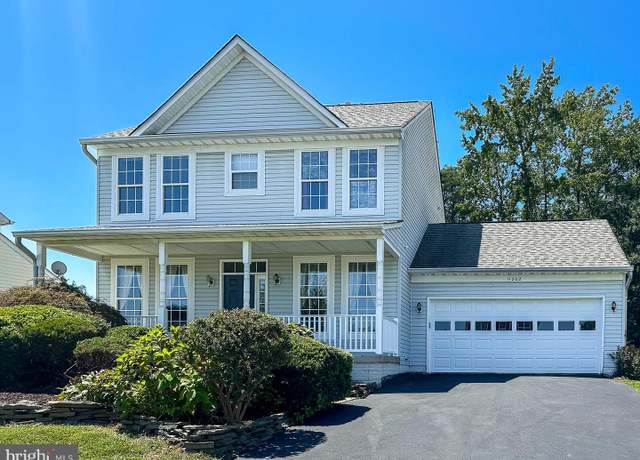 Property at 11202 Newman Ct, Fredericksburg, VA 22407, 3 beds, 2.5 baths