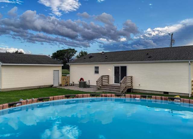 Property at 40 Holletts Corner Rd, Clayton, DE 19938, 3 beds, 2 baths