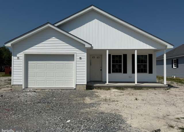 Property at 65 Meadow Wood Ln, Harrington, DE 19952, 3 beds, 2 baths