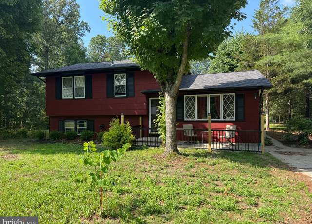 Property at 960 S Grand St, Hammonton, NJ 08037, 5 beds, 2.5 baths