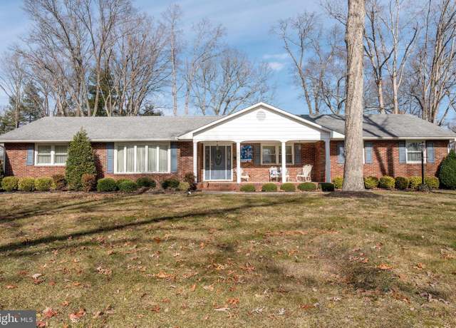 Property at 1506 Garry Ave, Vineland, NJ 08361, 3 beds, 2.5 baths
