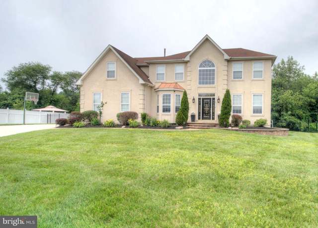 Property at 6 Connemara Ct, Sewell, NJ 08080, 4 beds, 3 baths