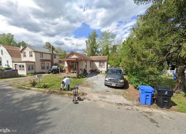 Property at 75 Hickory Ave, Mantua, NJ 08051, 2 beds, 1 bath