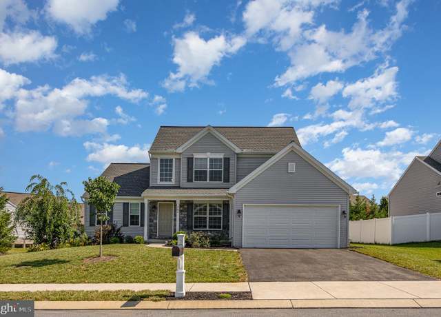 Property at 764 S Lancaster St, Lebanon, PA 17042, 3 beds, 2.5 baths