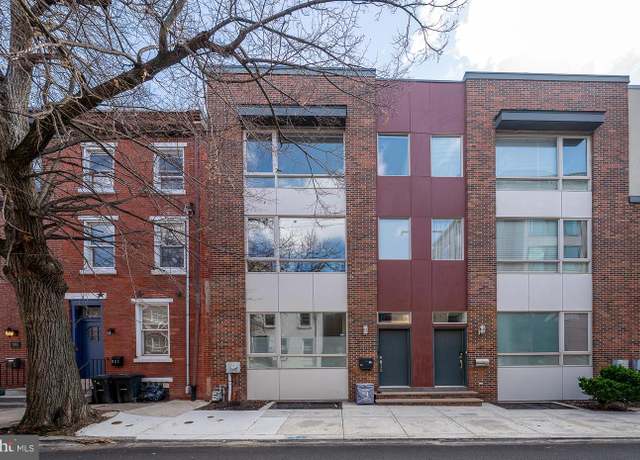 Property at 915 N Randolph St, Philadelphia, PA 19123, 3 beds, 3.5 baths