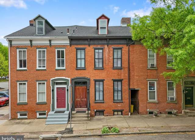 Property at 240 W Philadelphia St, York, PA 17403, 4 beds, 1 bath