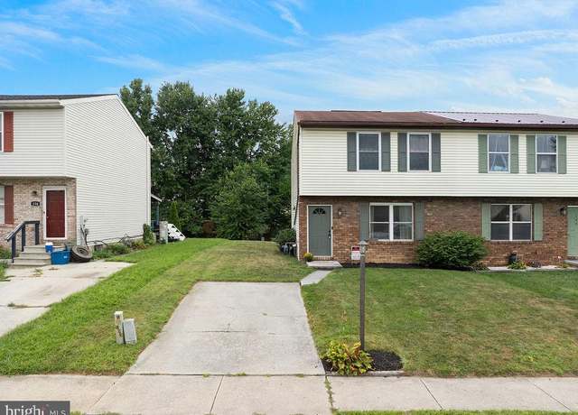 Property at 138 Mussetta St, Hanover, PA 17331, 2 beds, 1.5 baths