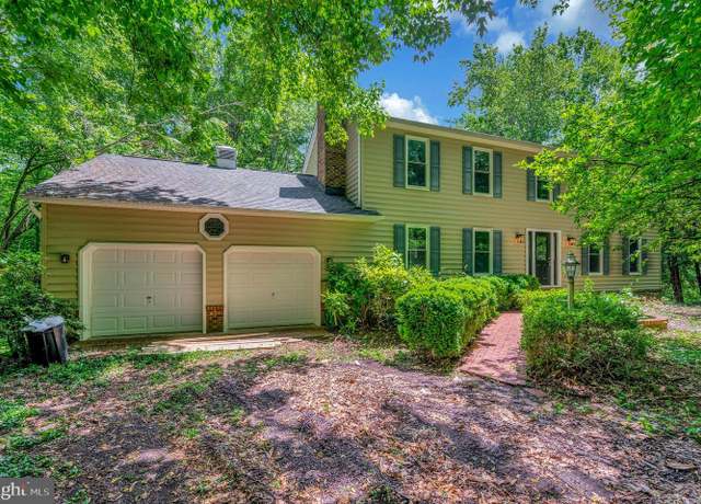 Property at 12237 Ward Rd, King George, VA 22485, 6 beds, 3.5 baths