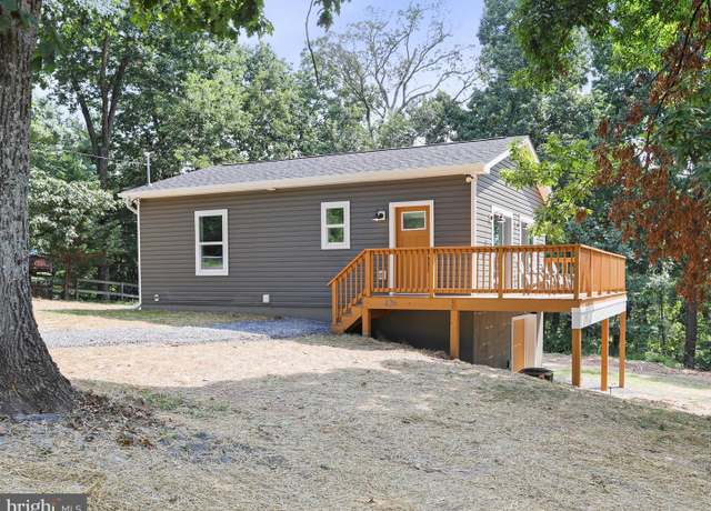 Property at 426 Trapper Ridge Ln, Hedgesville, WV 25427, 2 beds, 1 bath