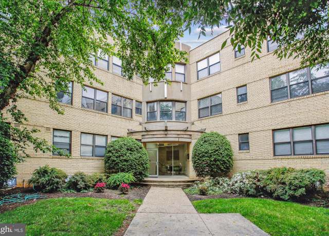 Property at 212 Oakwood St SE #211, Washington, DC 20032, 1 bed, 1 bath