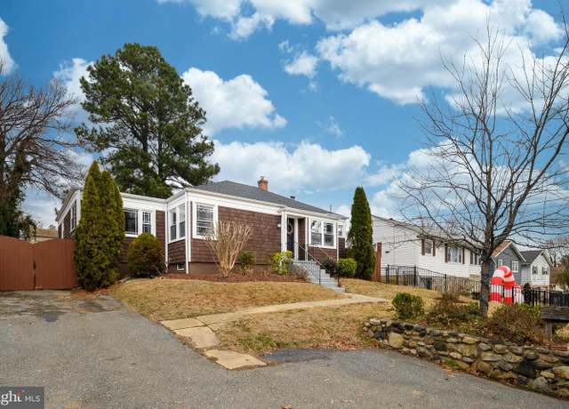 Property at 2046 Forest Dr, Annapolis, MD 21401, 3 beds, 2 baths
