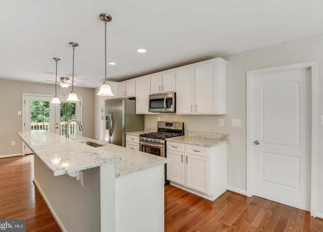 Property at 407 Merryman Rd, Annapolis, MD 21401, 4 beds, 3.5 baths