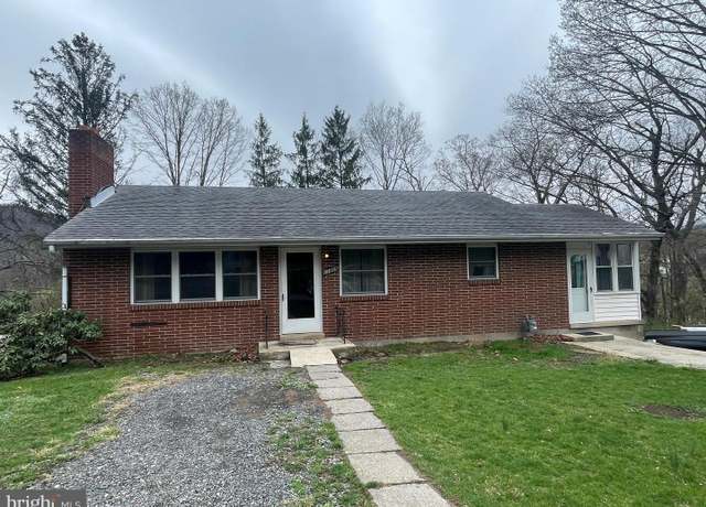 Property at 11809 Bayberry Ave, Cumberland, MD 21502, 2 beds, 1.5 baths