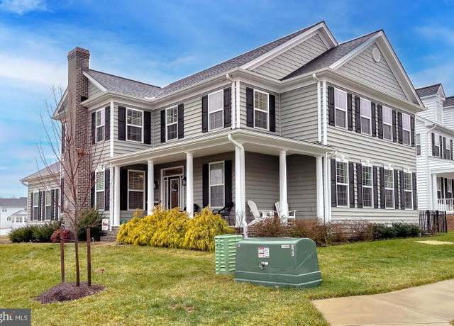 Property at 23055 Town Run Dr, Leonardtown, MD 20650, 4 beds, 3.5 baths