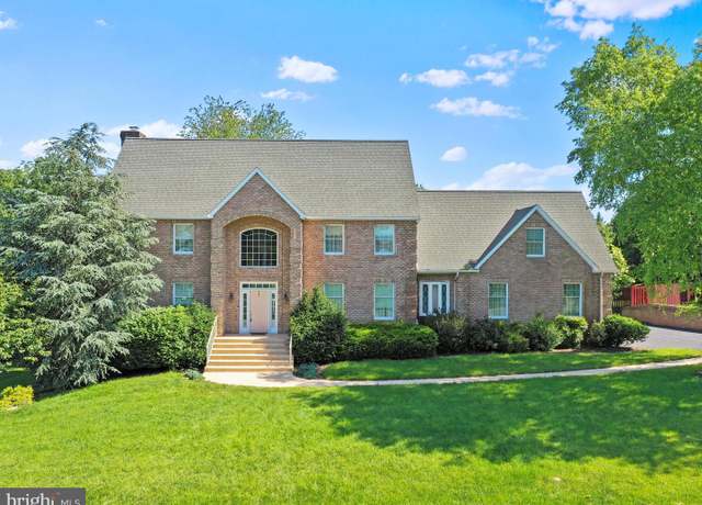 Property at 20342 Ayoub Ln, Hagerstown, MD 21742, 4 beds, 3 baths