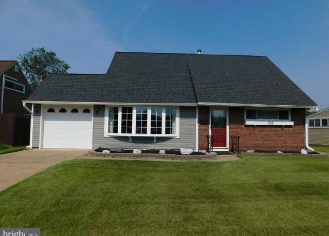 Property at 106 Junewood Dr, Levittown, PA 19055, 4 beds, 2 baths