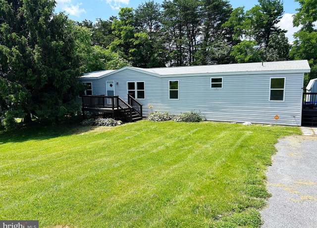 Property at 130 Cranes Gap Rd, Carlisle, PA 17013, 4 beds, 2 baths
